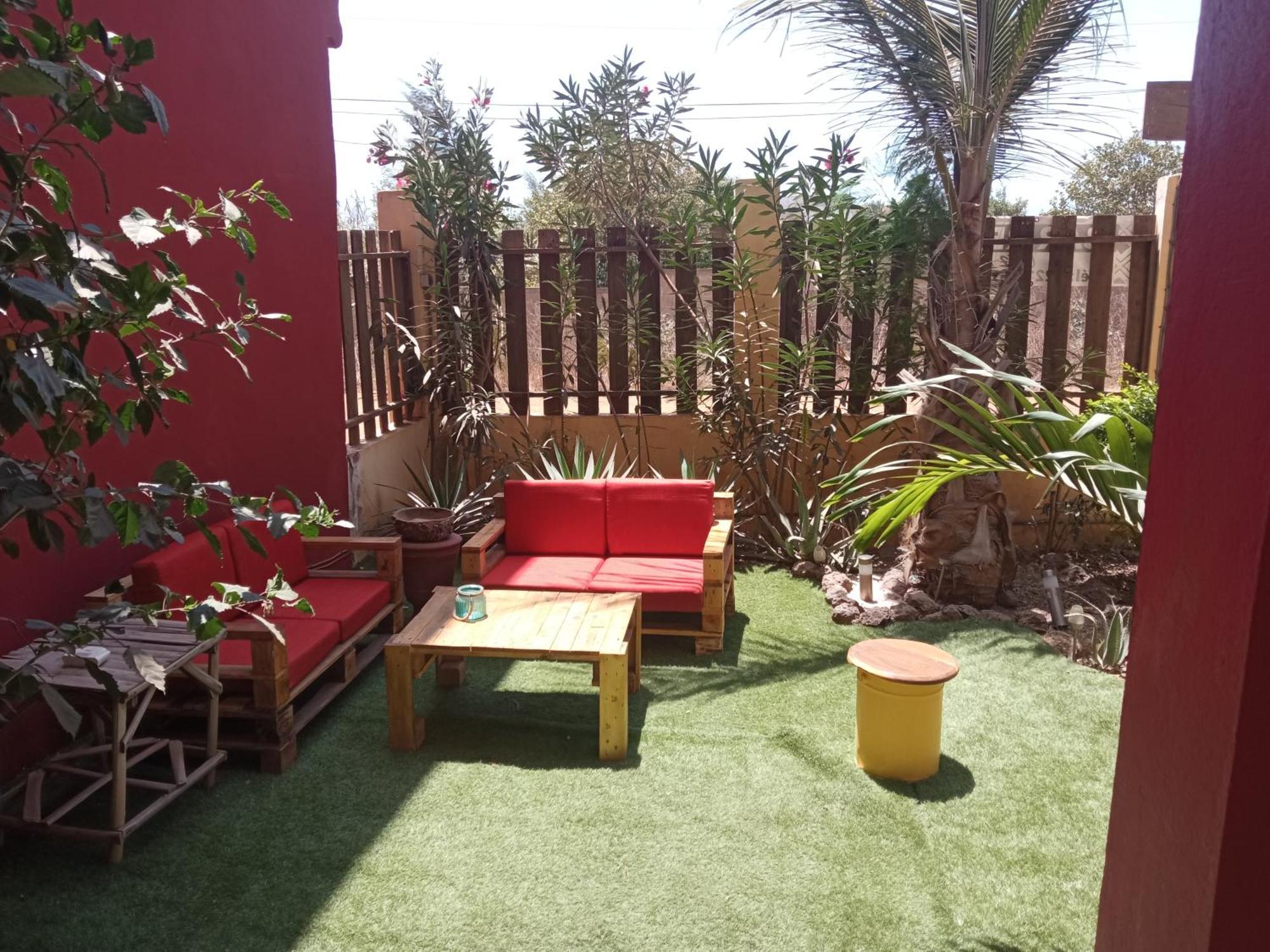 Chez Medzo Et Patou Hotel Popenguine ภายนอก รูปภาพ