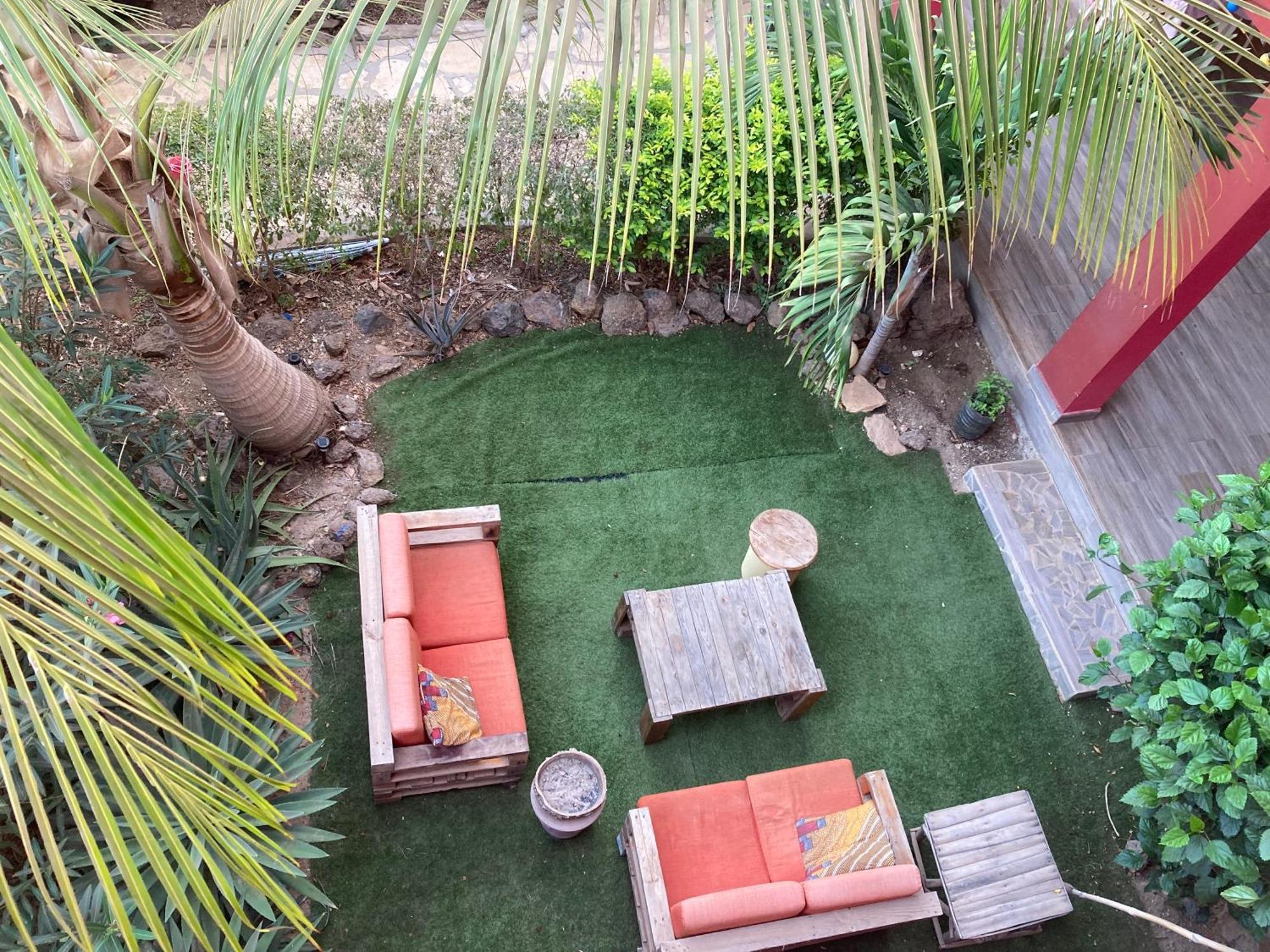Chez Medzo Et Patou Hotel Popenguine ภายนอก รูปภาพ