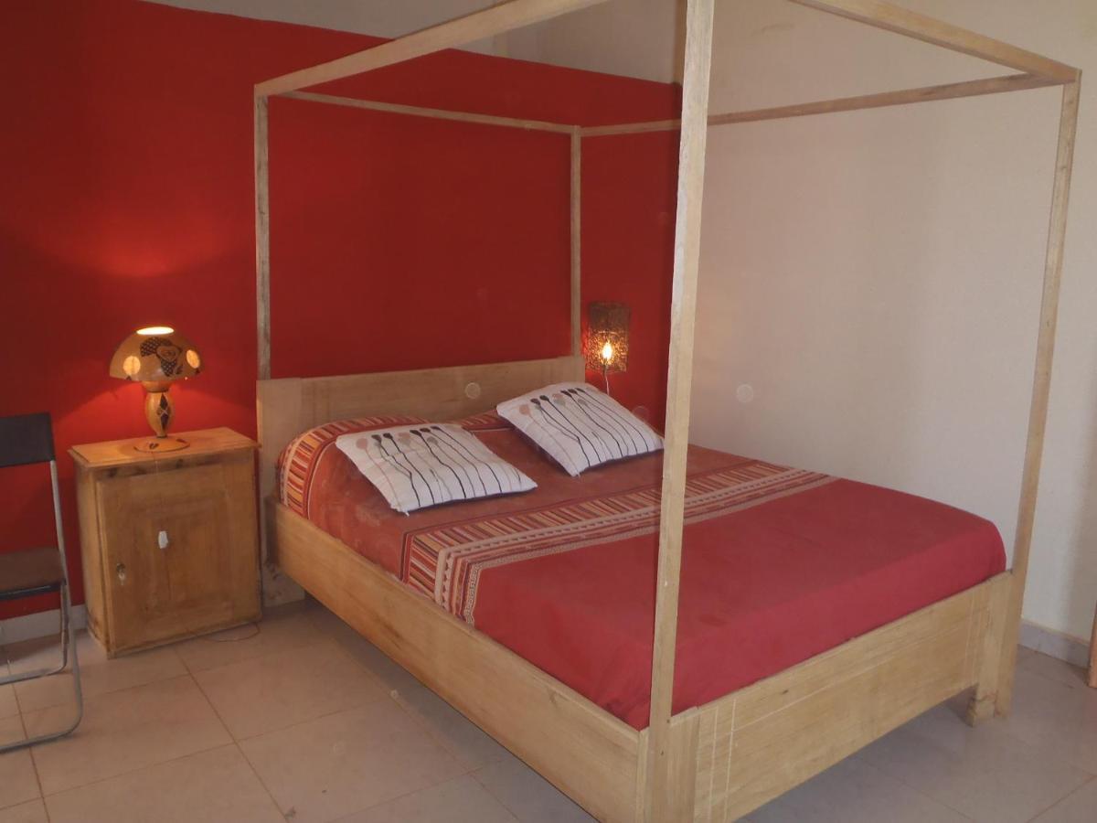 Chez Medzo Et Patou Hotel Popenguine ภายนอก รูปภาพ