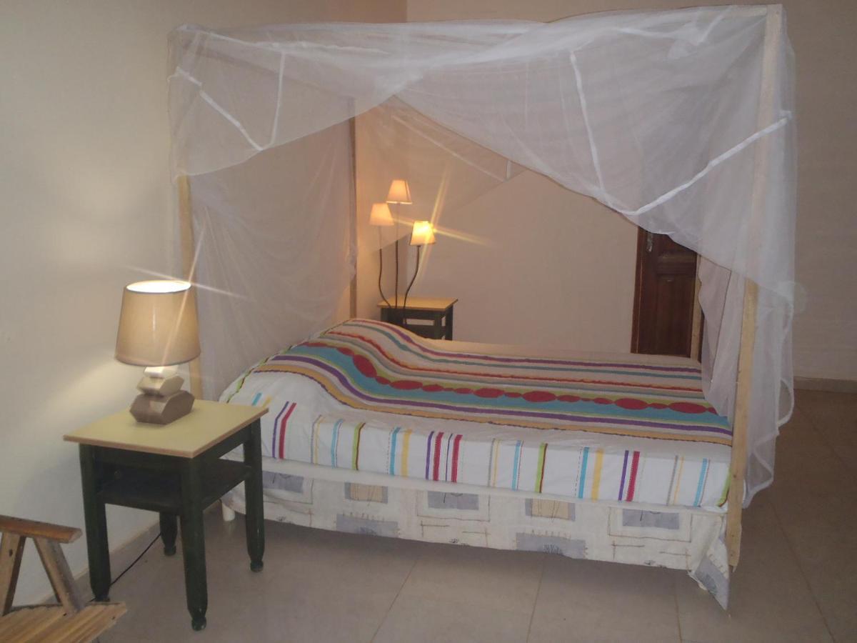 Chez Medzo Et Patou Hotel Popenguine ภายนอก รูปภาพ
